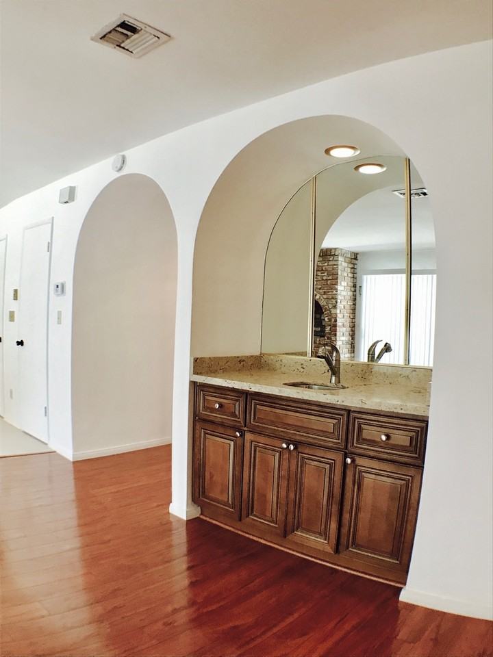 19098 Brasilia Dr - Photo 7 of 23