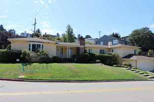 2373 Leimert Blvd - Photo 1 of 1