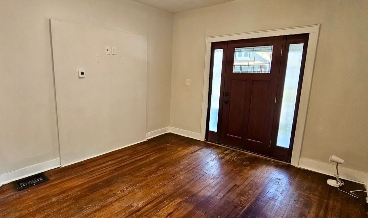 832 Hazel St - Photo 6 of 12