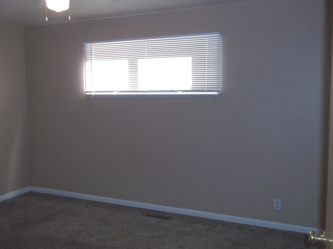 1912 Springfield Dr - Photo 6 of 12