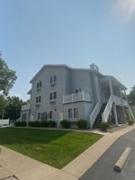 featured image of 318 E Davis St