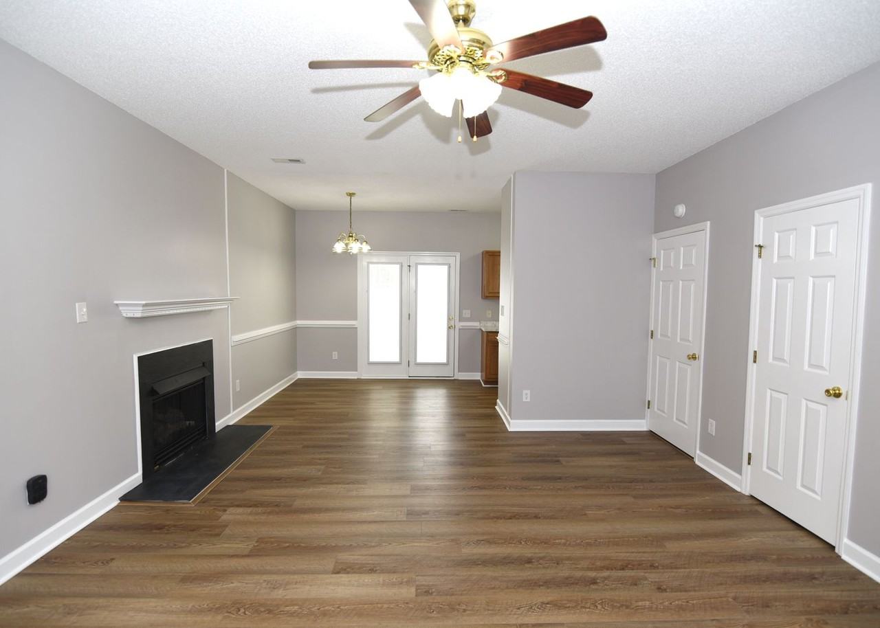 3712 Cliffridge Drive - Photo 2 of 15