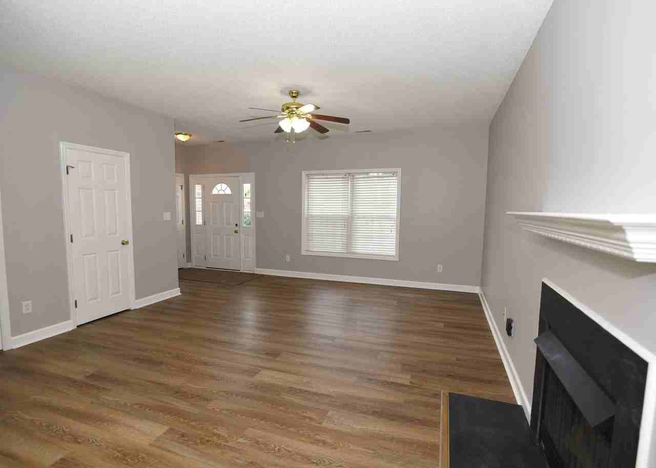 3712 Cliffridge Drive - Photo 3 of 15