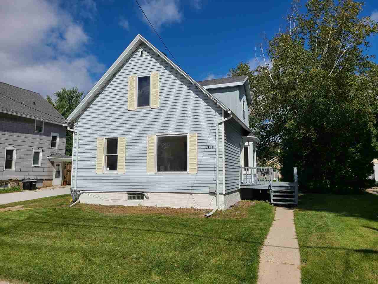 1808 27th St - Photo 2 of 17