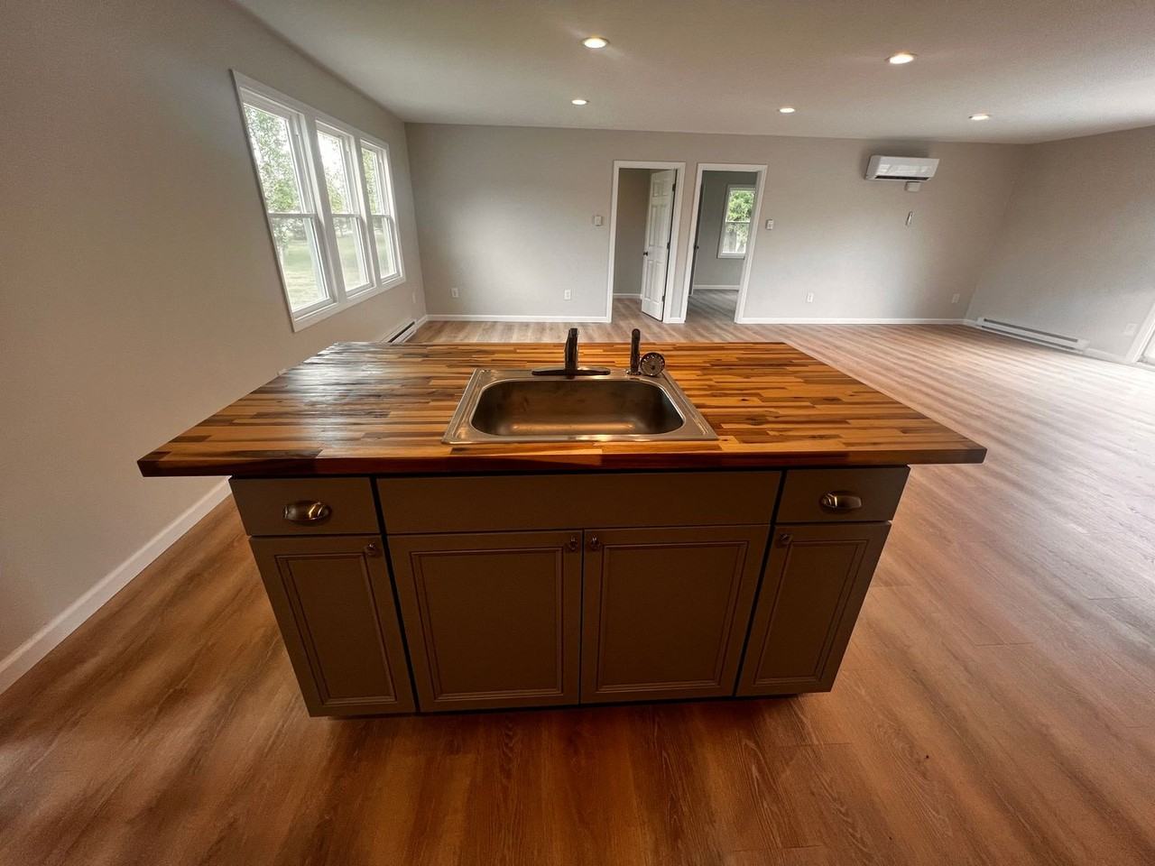 4850 State Route 30 - Photo 2 of 13