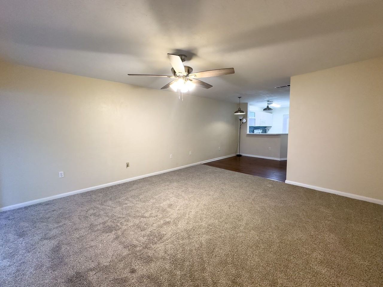 1416 Sw 25th Pl - Photo 2 of 27