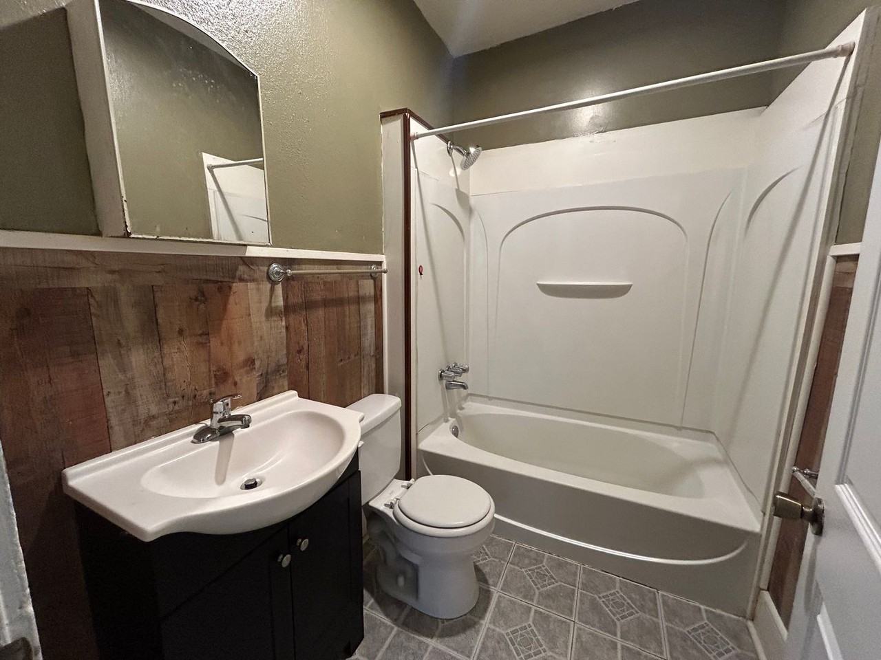 2619 William Ave - Photo 4 of 12