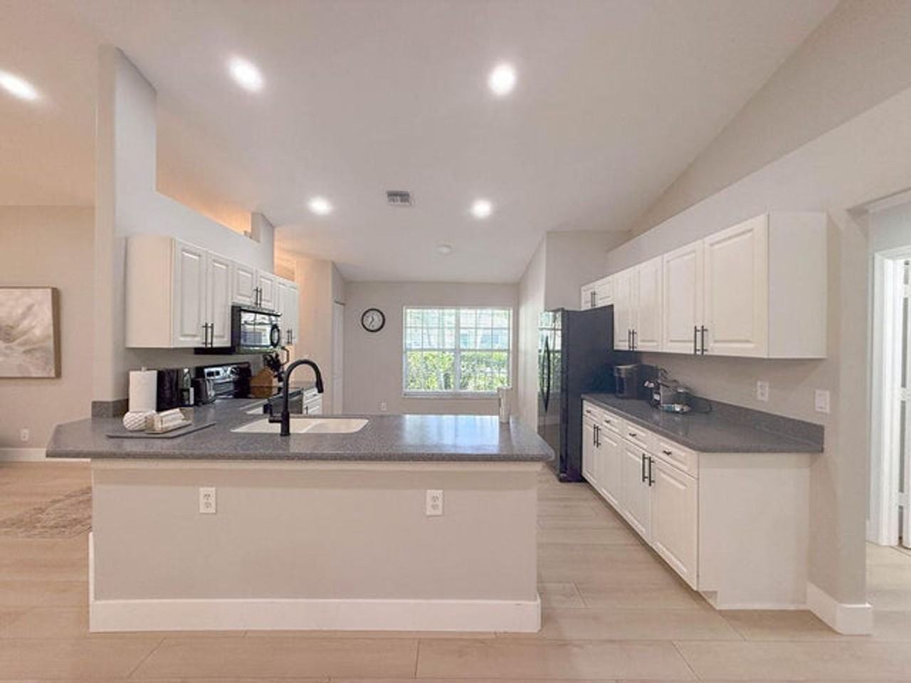 14010 Aster Ave - Photo 2 of 20