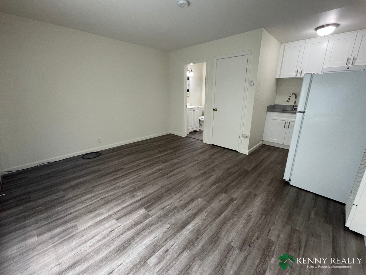 824 El Camino Real - Photo 4 of 11