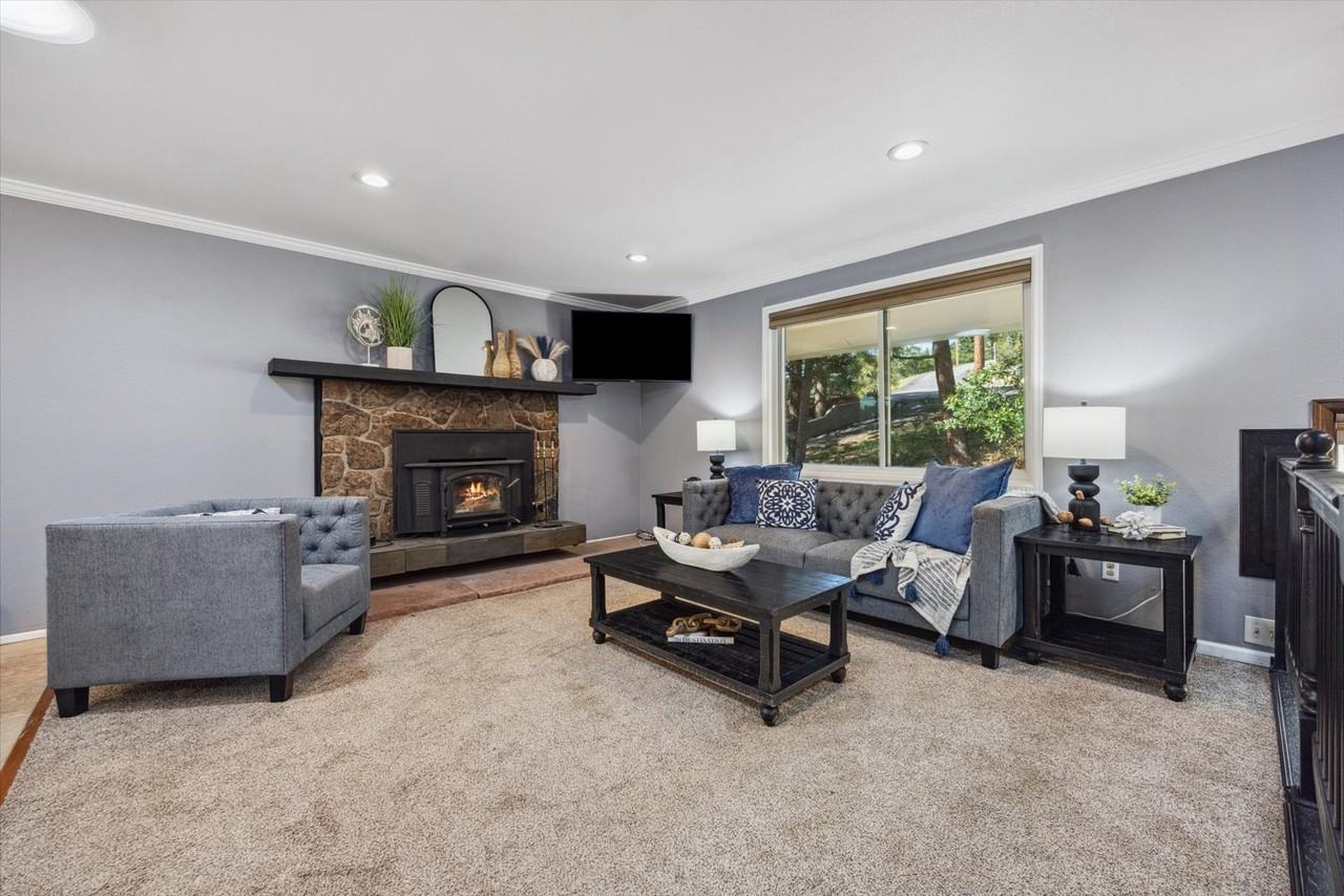 High Drive, 6417 - Photo 3 of 40