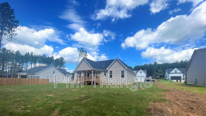 230 Sorrel Dr - Photo 3 of 31