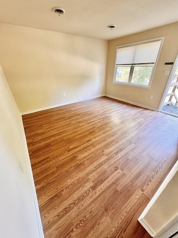 1502 Luther Blvd - Photo 2 of 10