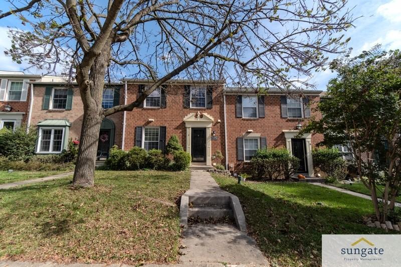 8 Bussing Ct - Photo 2 of 26