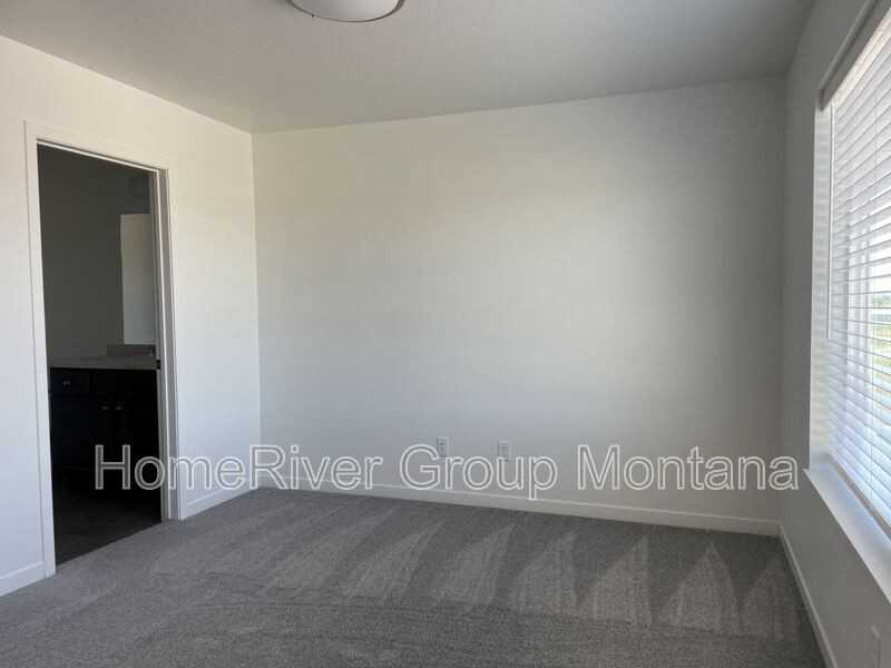 1355 Rodgers St #301 - Photo 2 of 8