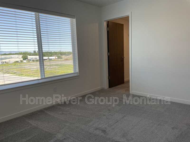 1355 Rodgers St #301 - Photo 6 of 8