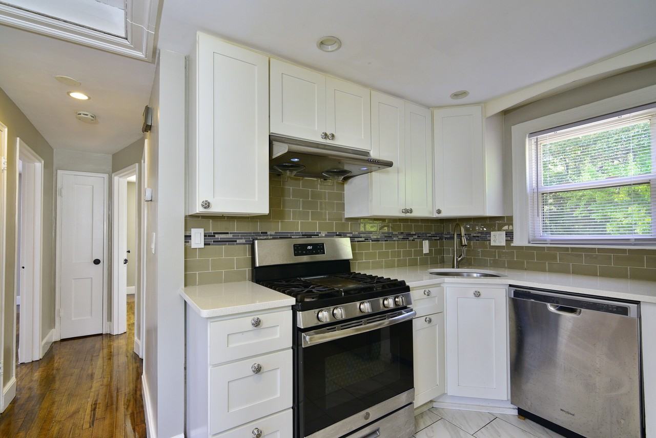 Gladeside Ave #2 - Photo 2 of 15