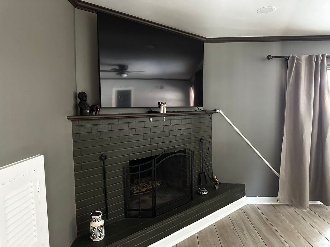 638 E Red Rd - Photo 3 of 17