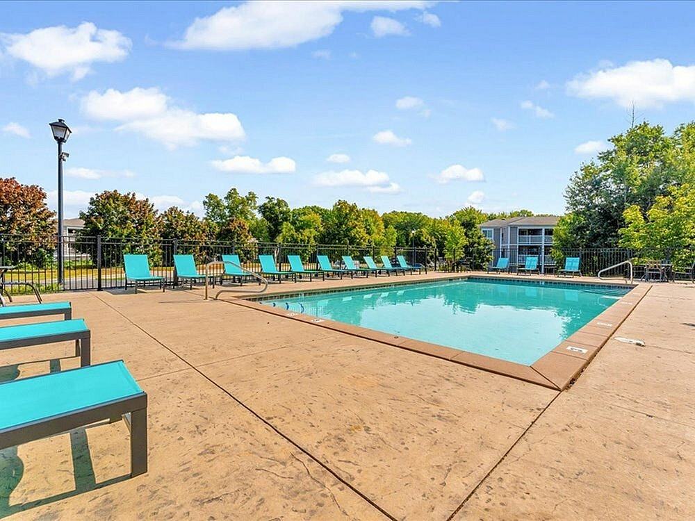 Timberview - Photo 4 of 50