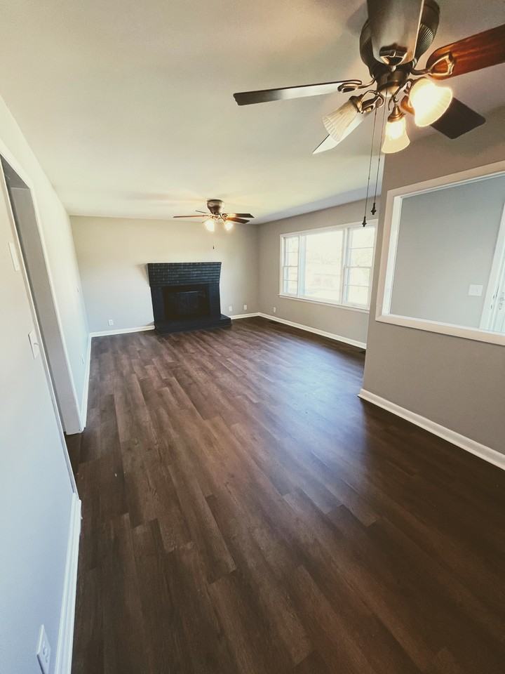 925 Oleander Dr #NA - Photo 2 of 39