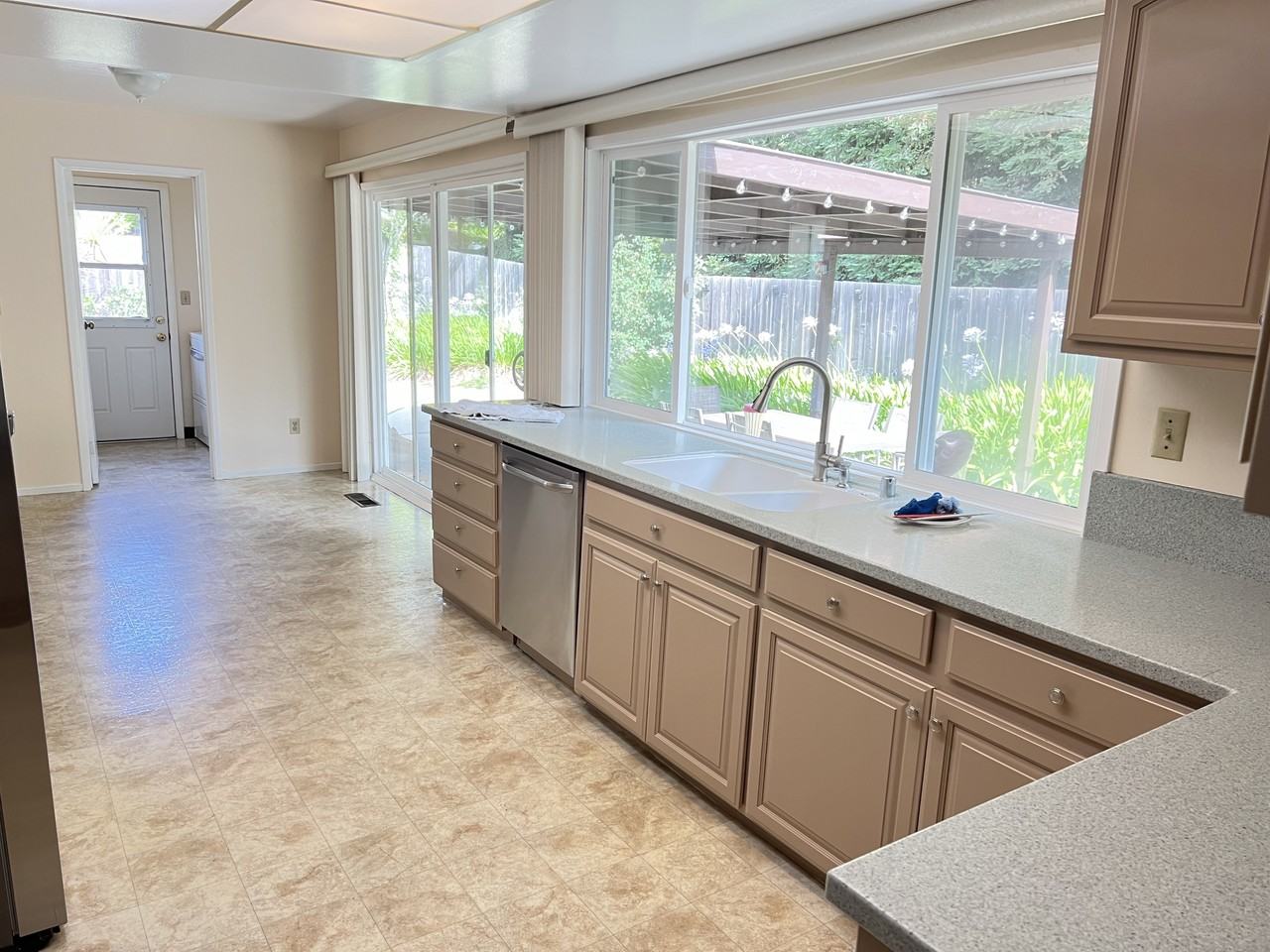 22 Fleuti Dr #NA - Photo 2 of 15