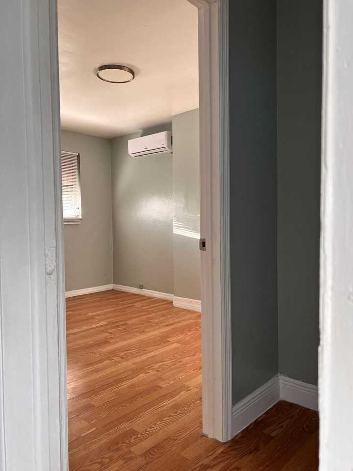 27 N San Remo Ave #A - Photo 4 of 14