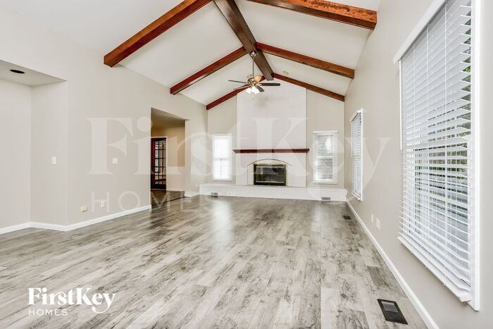 1008 Park Forest Pl - Photo 3 of 15