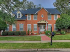 110 Belfair Rd - Photo 1 of 1