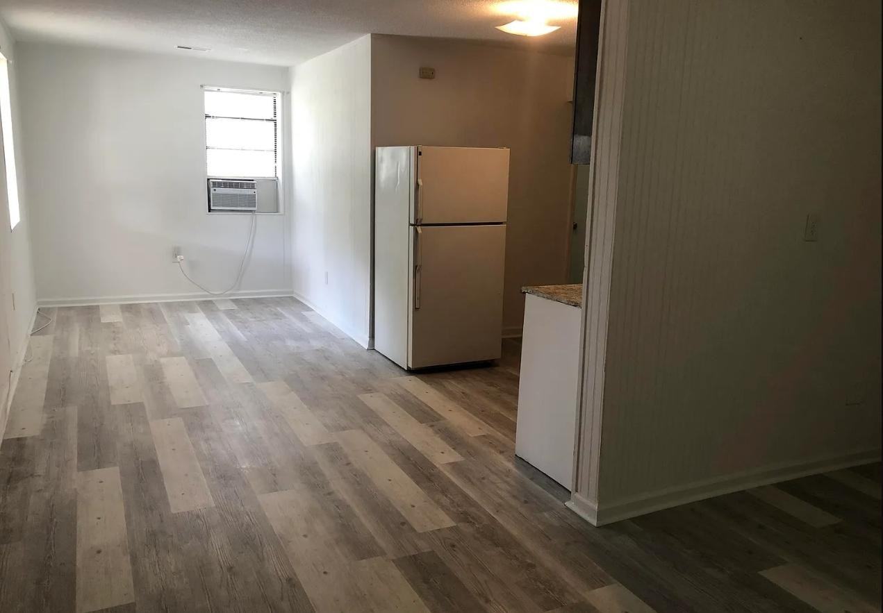 5116 Twitty St - Photo 2 of 10