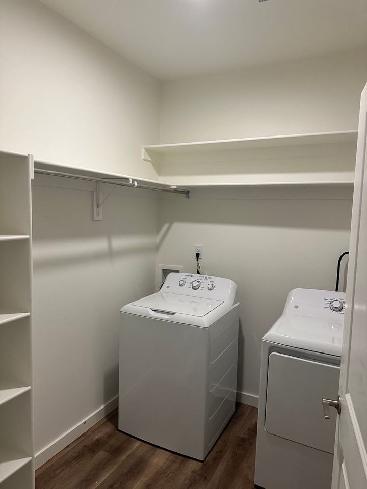 The Village at Geren Road - Photo 6 of 28