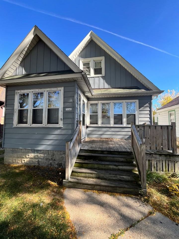 3048 N 59th St - Photo 2 of 11