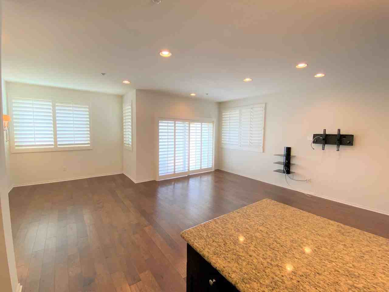 13126 Union Ave #401 - Photo 6 of 23