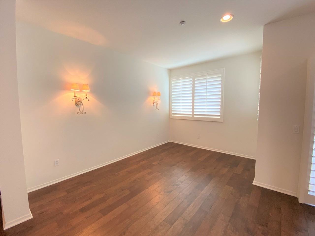 13126 Union Ave #401 - Photo 7 of 23