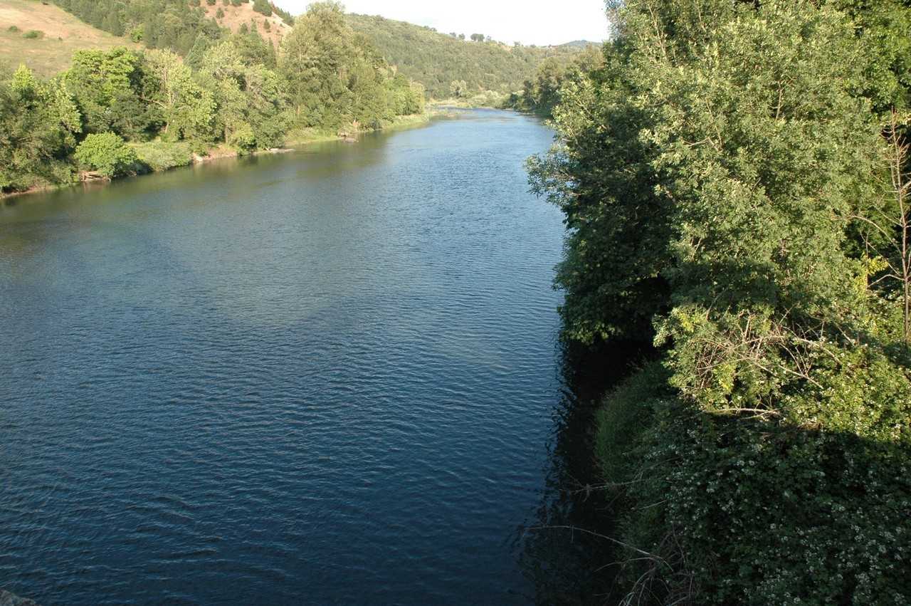 120 Winston Section Rd - Photo 2 of 34