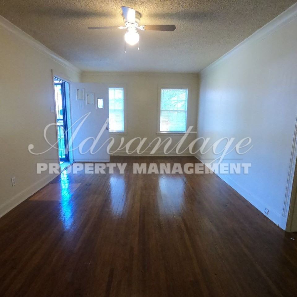 35 E Fernwood Ave - Photo 2 of 7