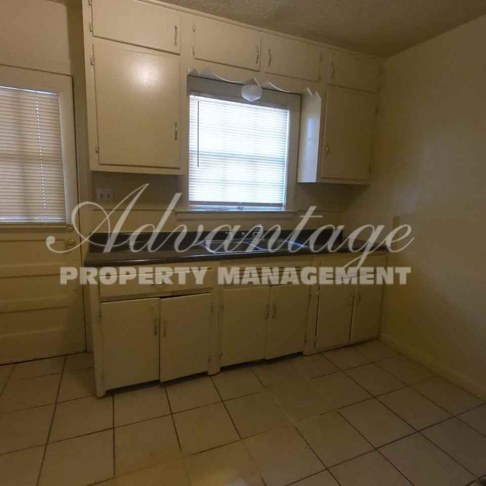 35 E Fernwood Ave - Photo 3 of 7