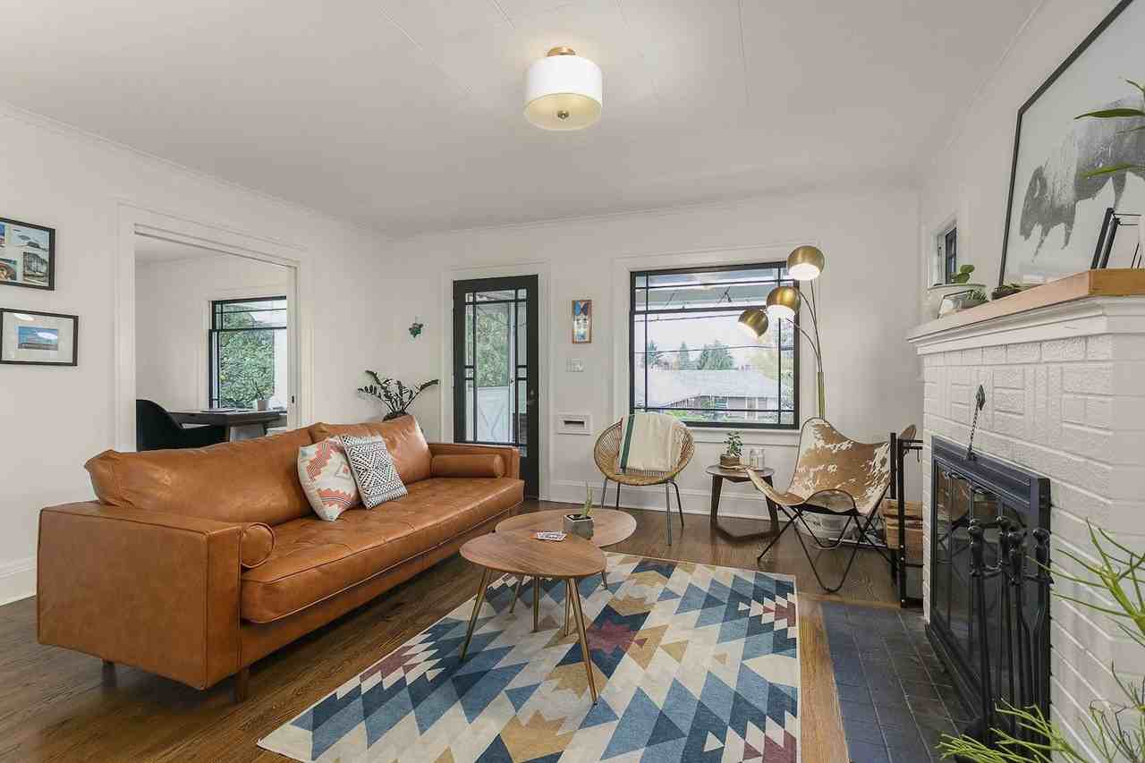 6162 E Burnside St - Photo 4 of 36