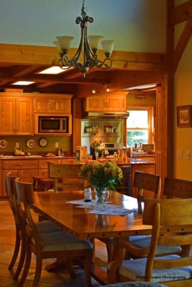 1150 Front St - Photo 2 of 17