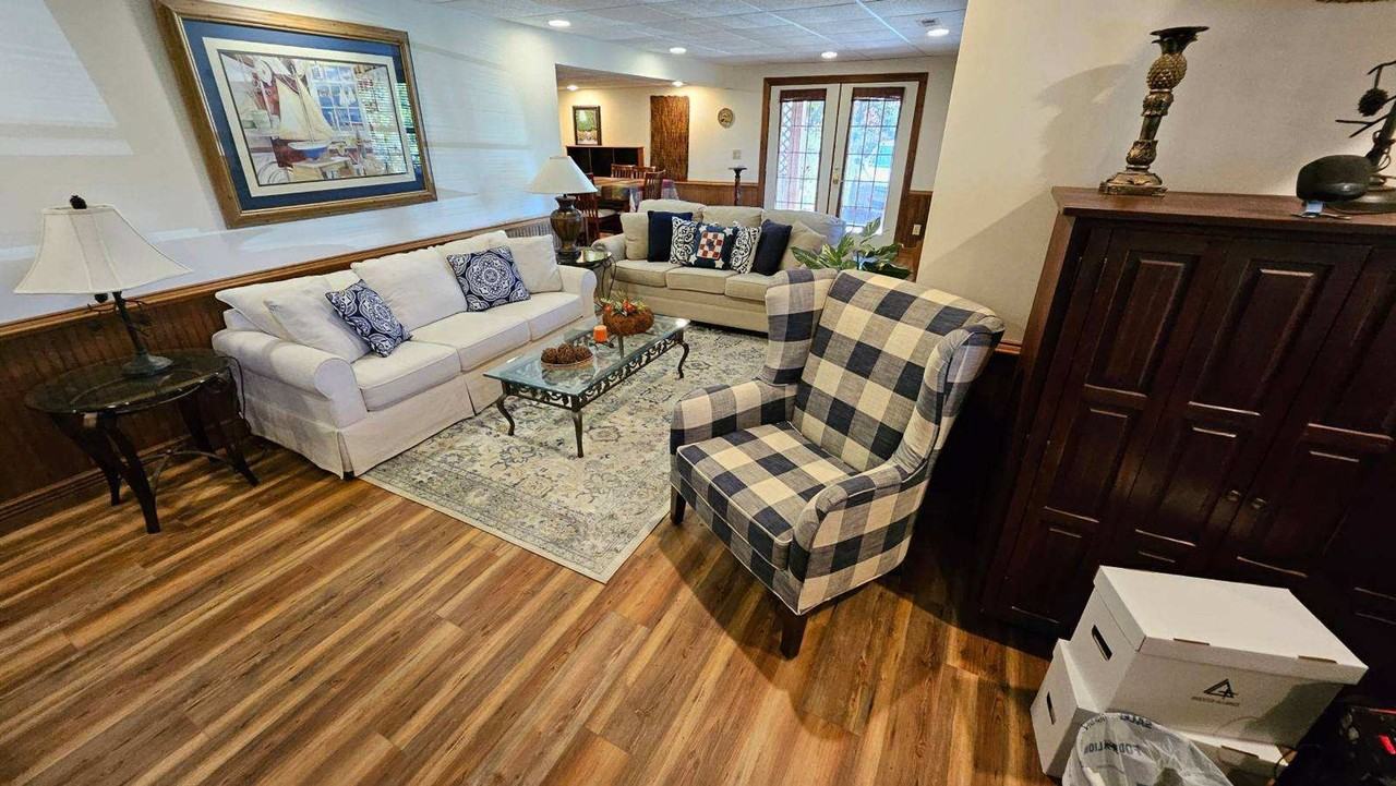 267 Beechwood Dr - Photo 5 of 8