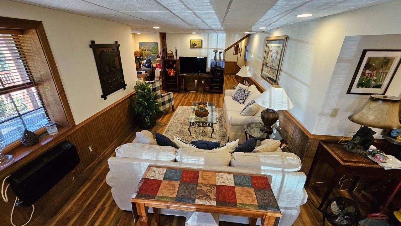 267 Beechwood Dr - Photo 7 of 8