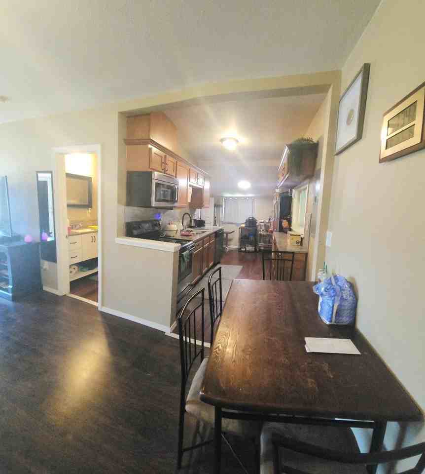 231 Military Rd E - Photo 7 of 22