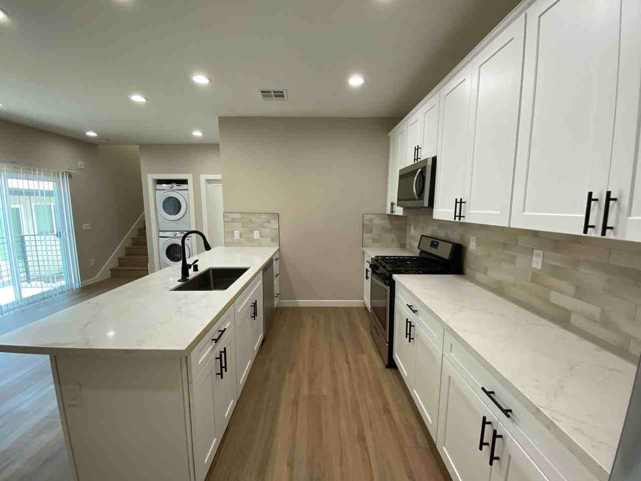 5320 E Falls View Dr - Photo 6 of 18
