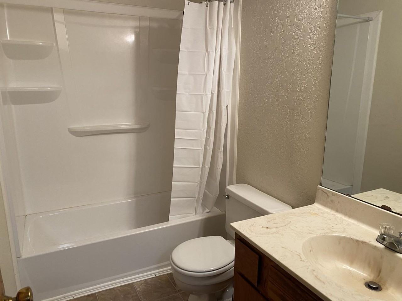 6124 SW 26th Court - Photo 3 of 7