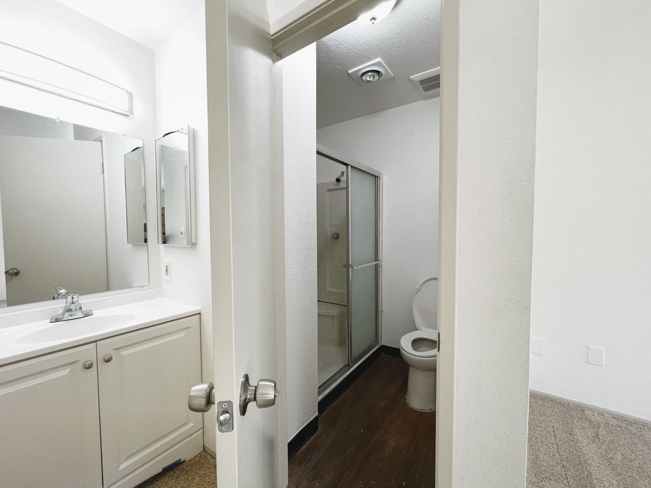 621 Hermes Ct - Photo 6 of 17