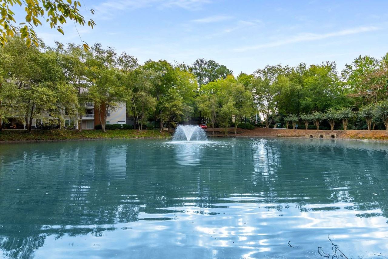 1292 Keys Lake Dr Ne - Photo 2 of 26