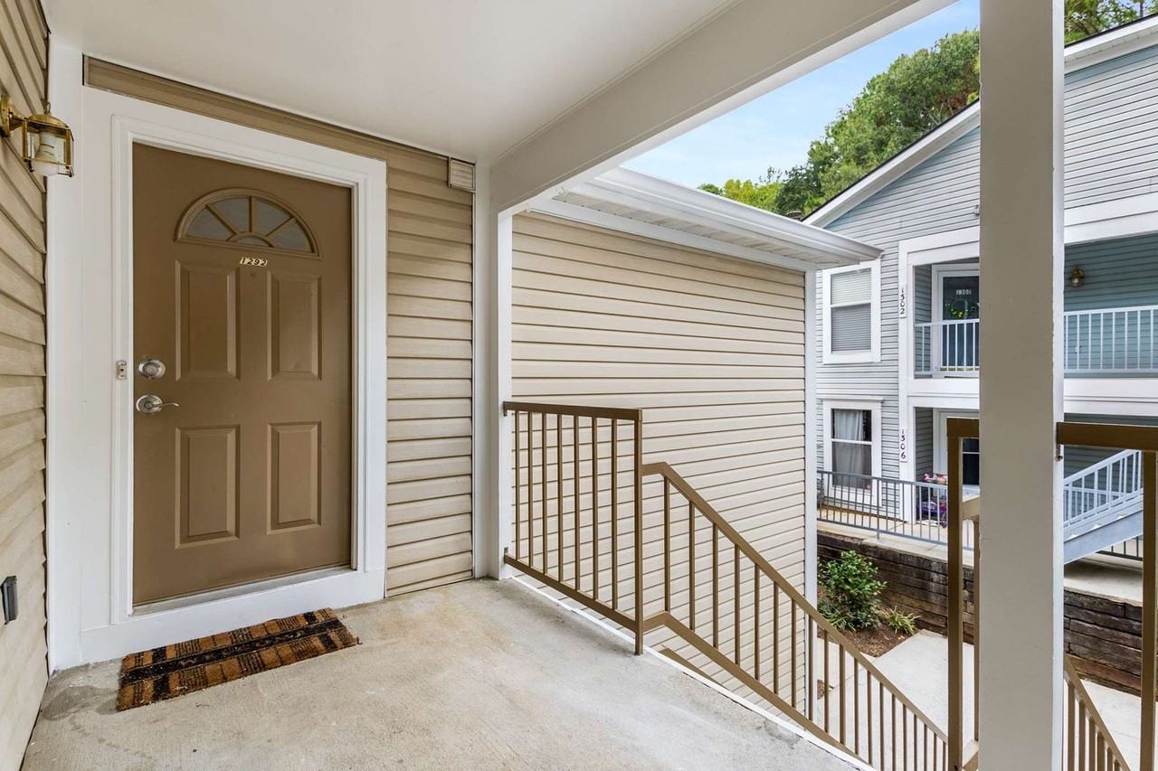 1292 Keys Lake Dr Ne - Photo 5 of 26