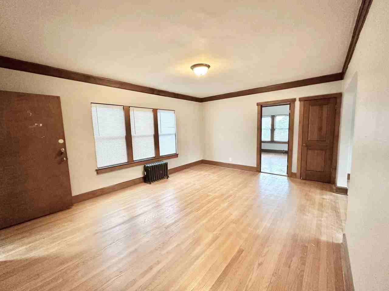 2210 N Booth St - Photo 2 of 12