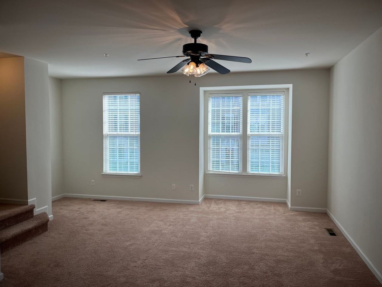 1253 Elderslie Ln - Photo 6 of 50