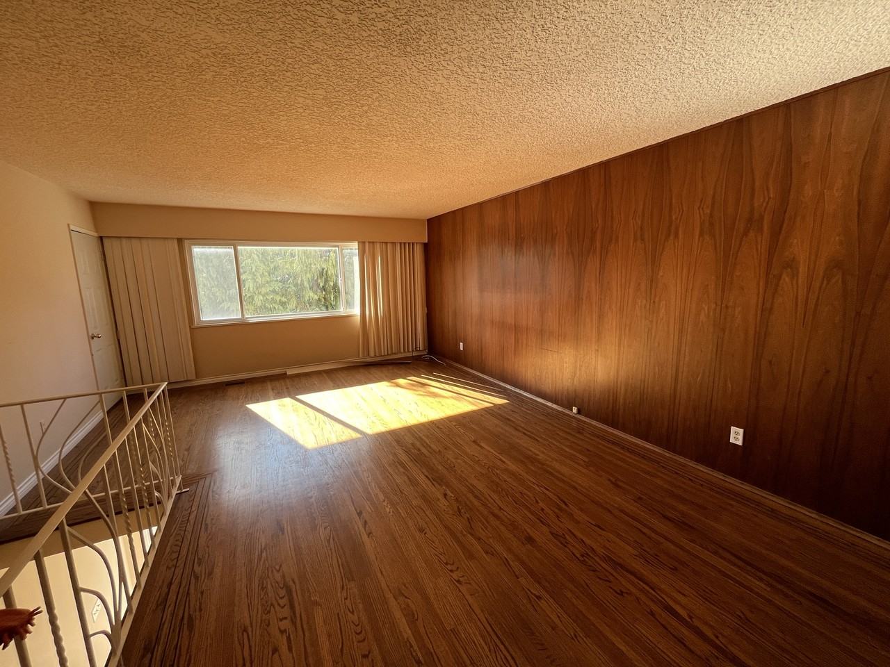 773 Miller Avenue #DPLX - Photo 4 of 15