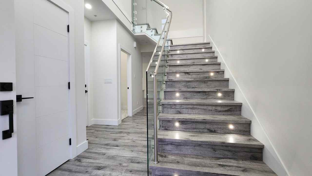 36740 Dianne Brook Avenue - Photo 2 of 16