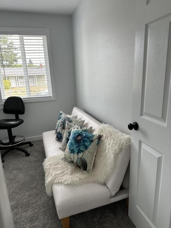 522 N Wall St - Photo 3 of 19